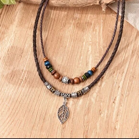 Adjustable Bohemian Necklace layered Leaf Wooden Bead - Picture 5 of 6